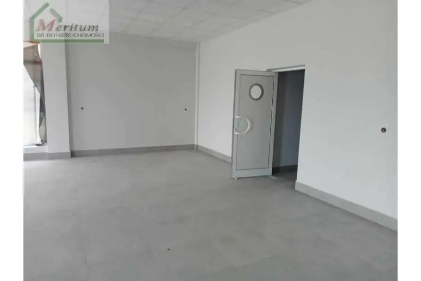 Krosno, Lokal na wynajem