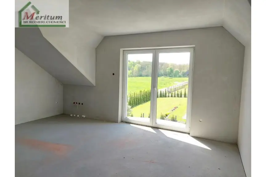 Krosno, OSTATNIE DWA WOLNE SEGMENTY ZA 640 000 ZŁ.