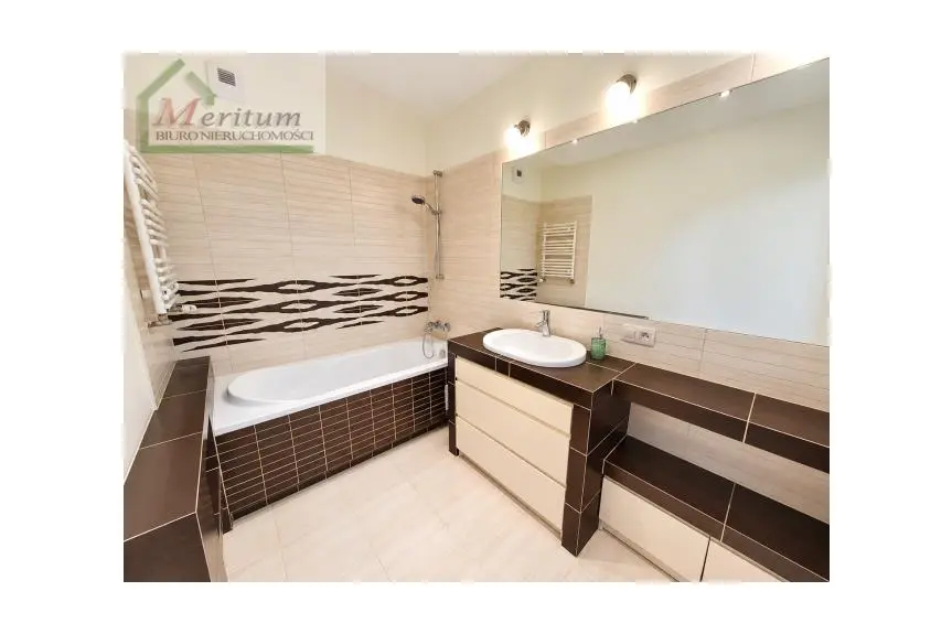Krosno, OSIEDLE GENERALSKIE 67 M² Z TARASEM 11 M²